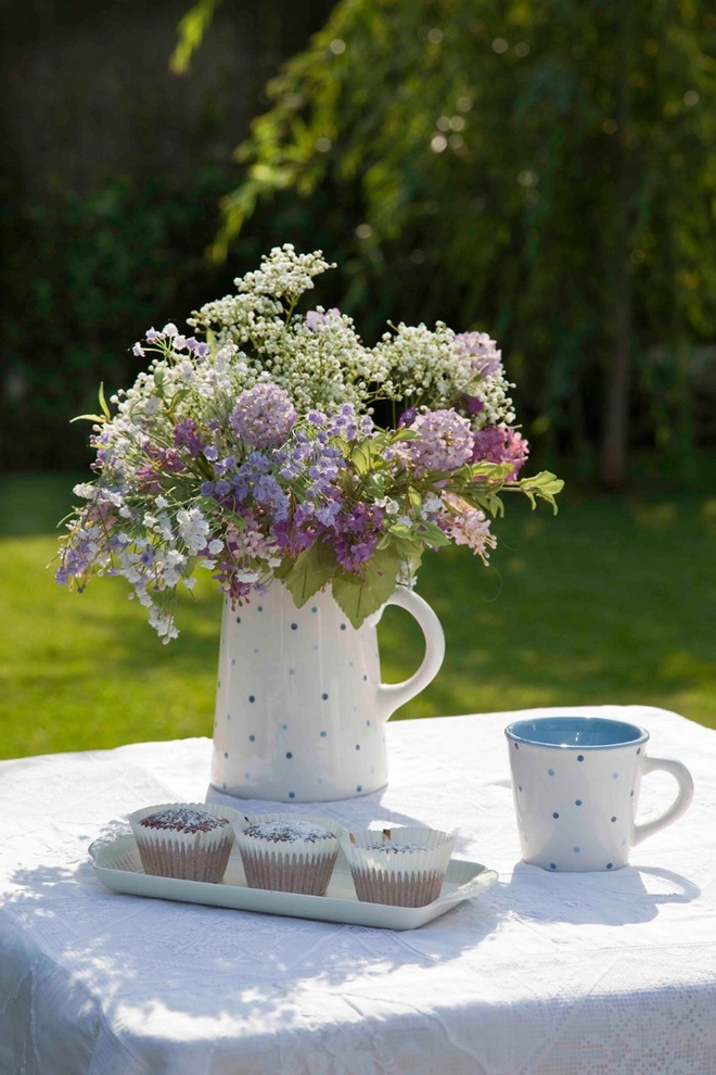 17 DIY spring table decorations and blooming centerpieces