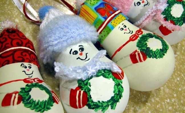 Light Bulb Ornaments 30 Easy Diy Christmas Bulbs Painting Ideas