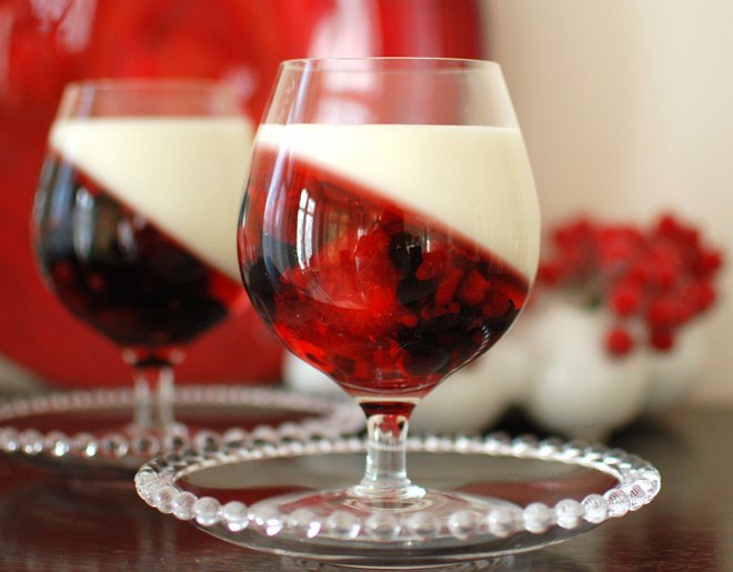 10 Easy Classy Wine Glass Dessert Ideas And Tasty Party Recipes -  MakeMoneyTom