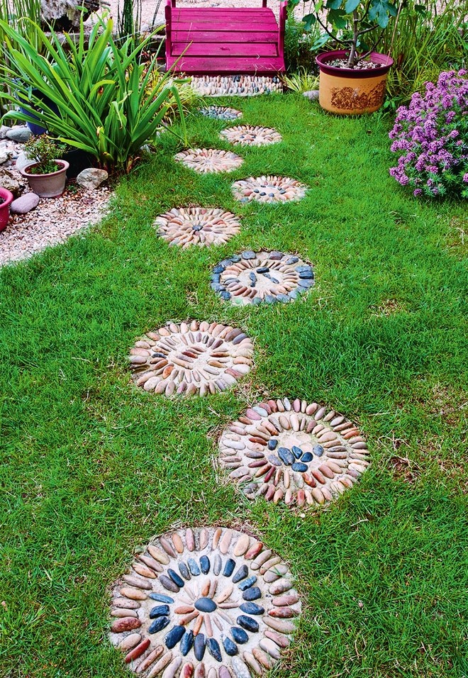 Mosaic Concrete Pavers / Mosaic Stepping Stones